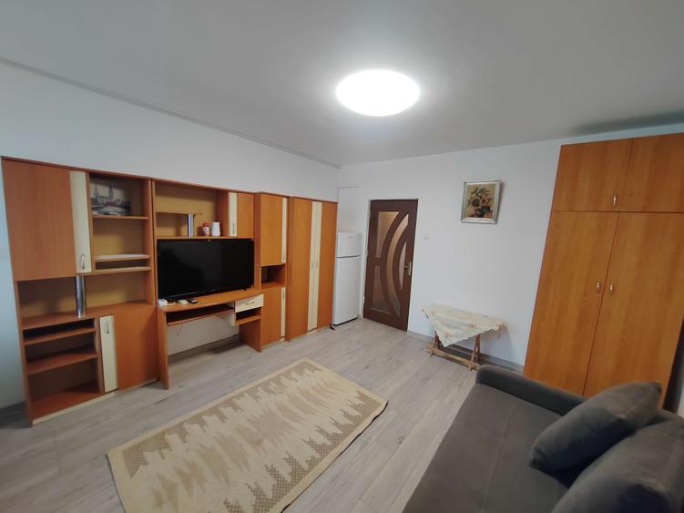 Garsonieră semidecomandată în Tătărași