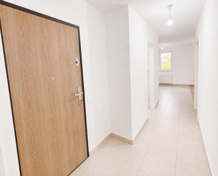 Apartament cu 2 camere decomandat în Astra