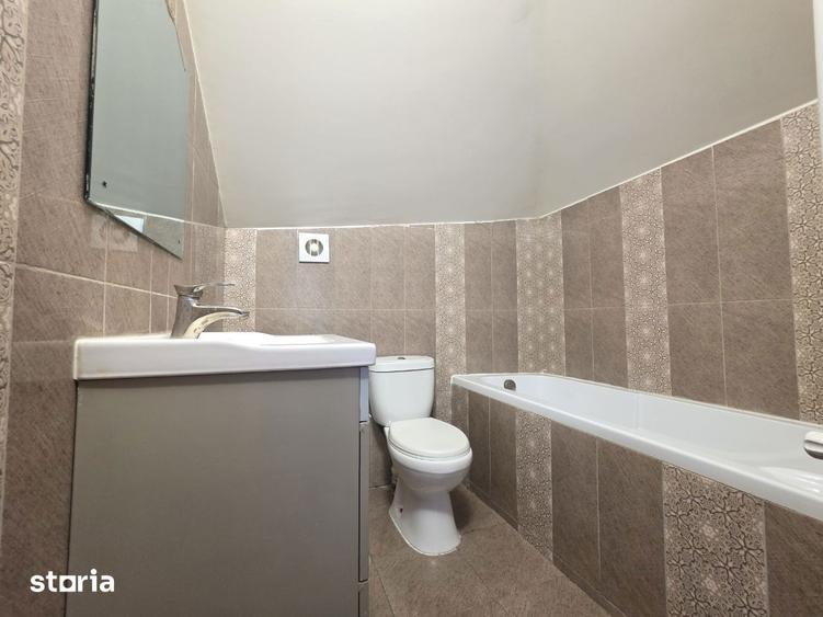 Apartament cu 4 camere decomandat în Valea Cetății