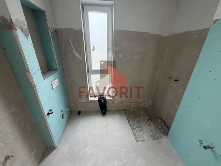 Duplex cu 4 camere cu Canalizare în Moșnița Nouă