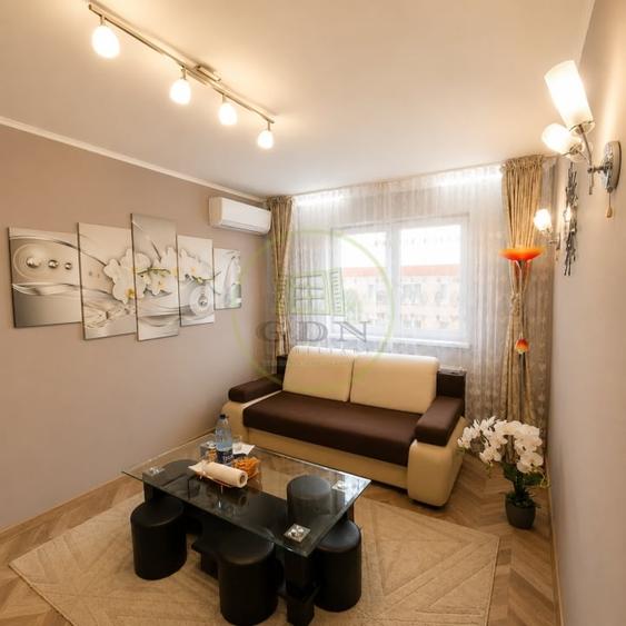 Apartament cu 3 camere decomandat, mobilat în Florilor
