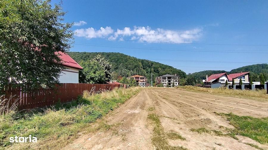 Teren de 1000 mp, în Bunloc