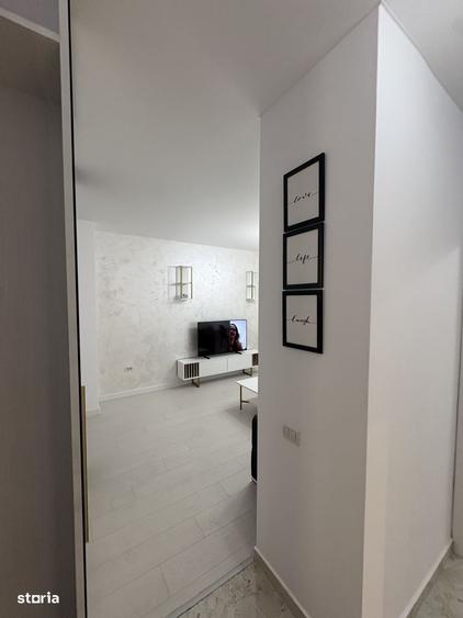 Proprietar ,Central Adress Rezidence , - 12