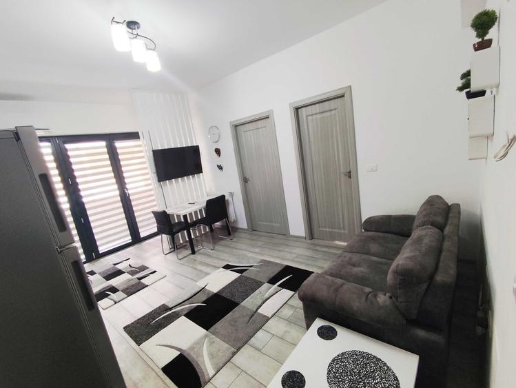 Apartament cu 2 camere decomandat în Ostroveni