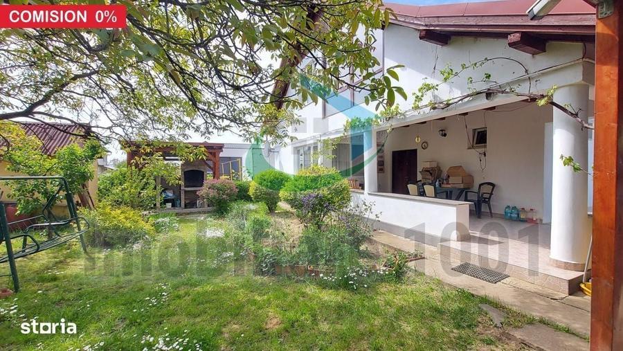 Casă cu 4 camere cu Teren 1855 Mp în Central