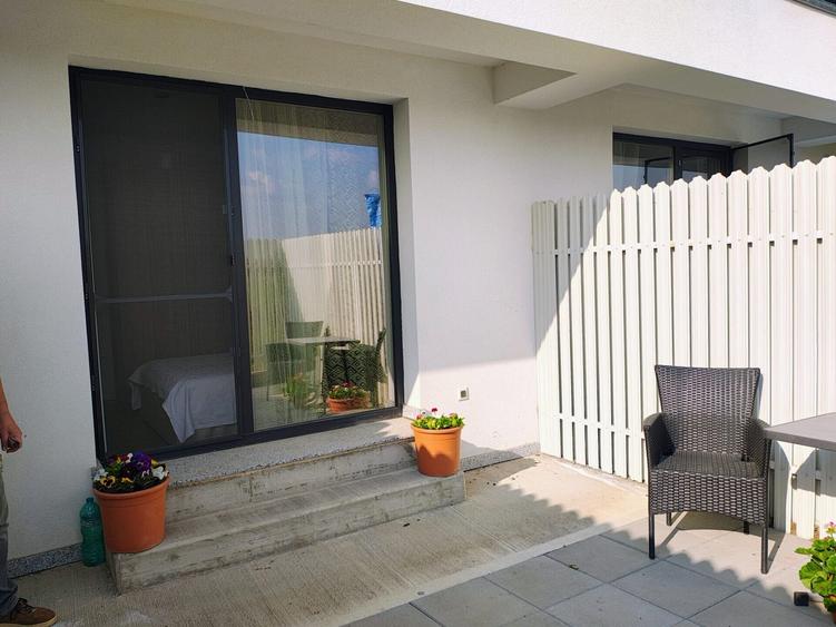 Apartament cu 2 camere decomandat, mobilat în Tunari