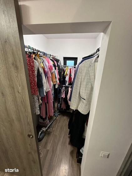 Casă cu 4 camere cu Teren 180 Mp în Chercea