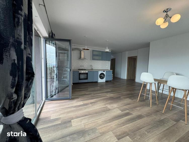Apartament cu 4 camere în Florești