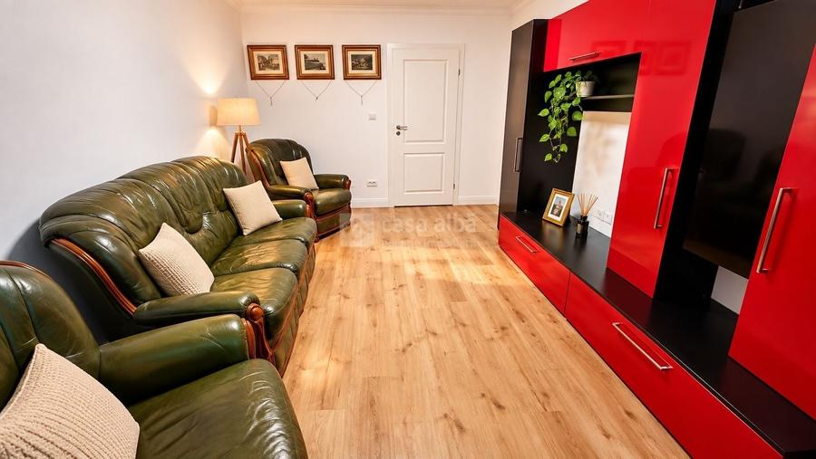 Apartament cu 2 camere decomandat în Podu Roș