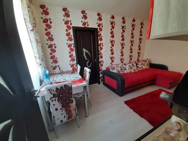 Apartament cu 2 camere decomandat în Exterior Vest