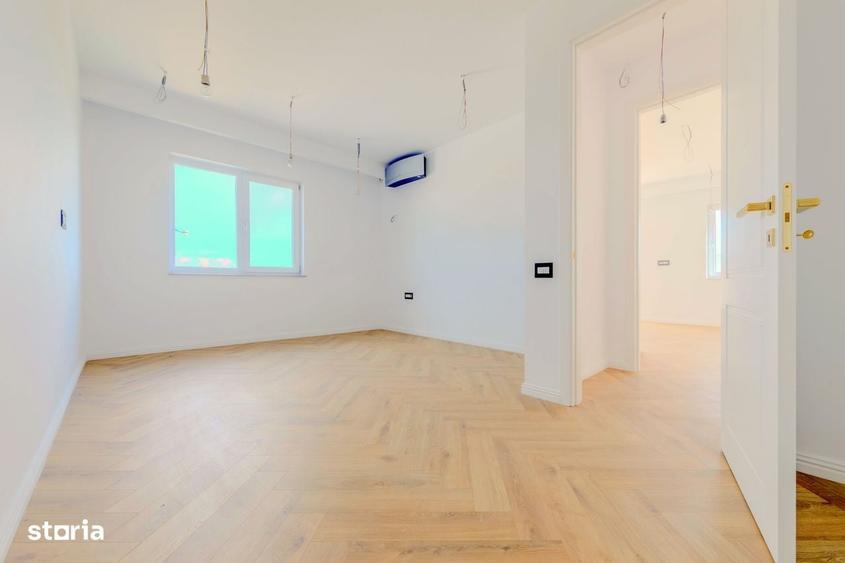 Apartament cu 4 camere în Splaiul Unirii