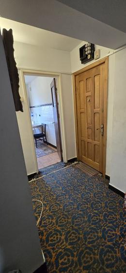 ETAJ 1, Micro 5 Targoviste , vanzare apartament 3 camere - 9