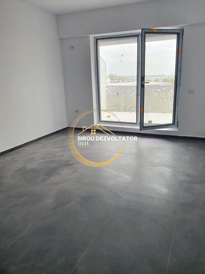 Apartament cu 2 camere decomandat în Theodor Pallady