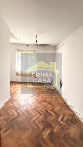Casă cu 3 camere cu Teren 400 Mp în Săsar