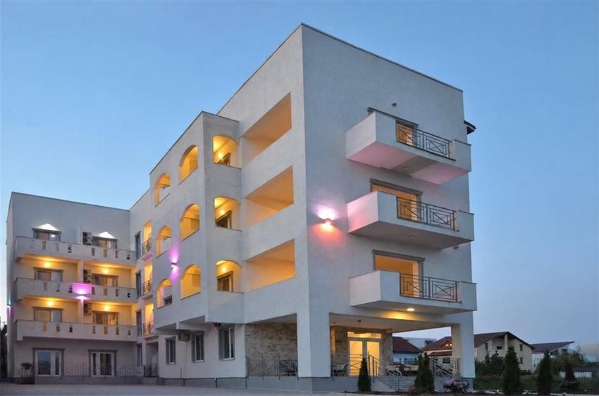 Casă cu 4 camere cu Teren 650 Mp în Nord