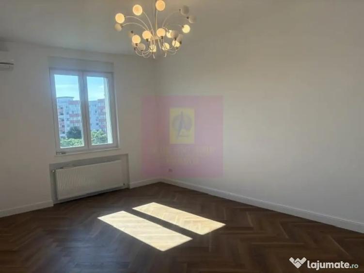 Apartament cu 2 camere decomandat în Drumul Sării