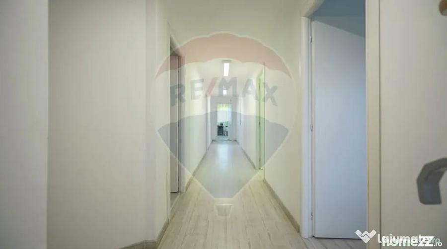 Spațiu comercial, de 520 mp, în Uzina 2