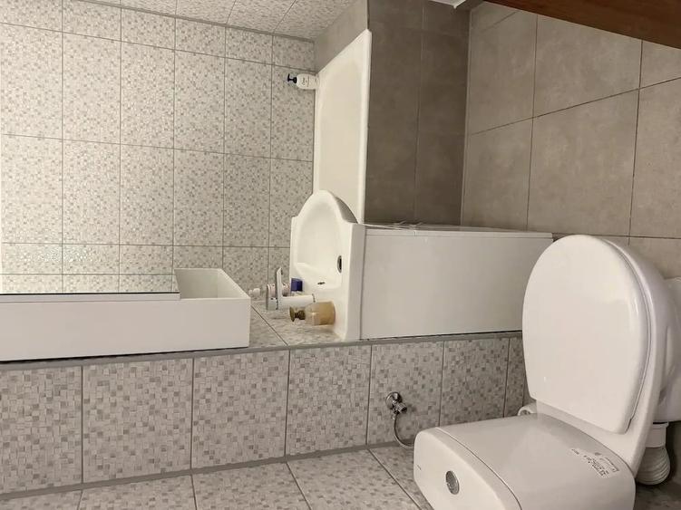 Apartament cu 2 camere decomandat în Gheorghe Lazăr