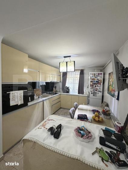 Apartament cu 3 camere semidecomandat în George Enescu