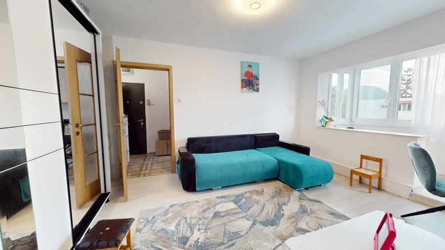 Apartament cu 2 camere semidecomandat în Astra