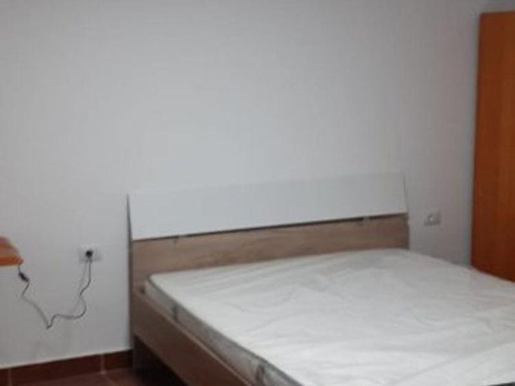 Garsonieră decomandată în Gării