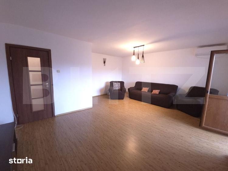 Apartament cu 3 camere în Est