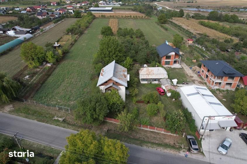 Casă cu 5 camere cu Teren 4900 Mp în Micești