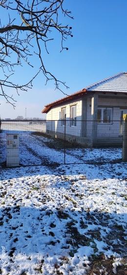 Casă cu 2 camere în Șimand