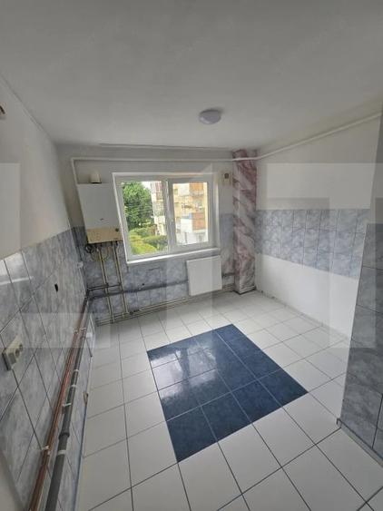 Apartament luminos cu 3 camere - 8