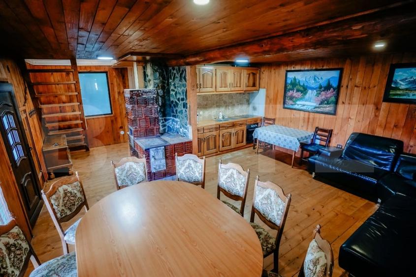 Casă individuală cu 5 camere cu Canalizare în Prundu Bârgăului
