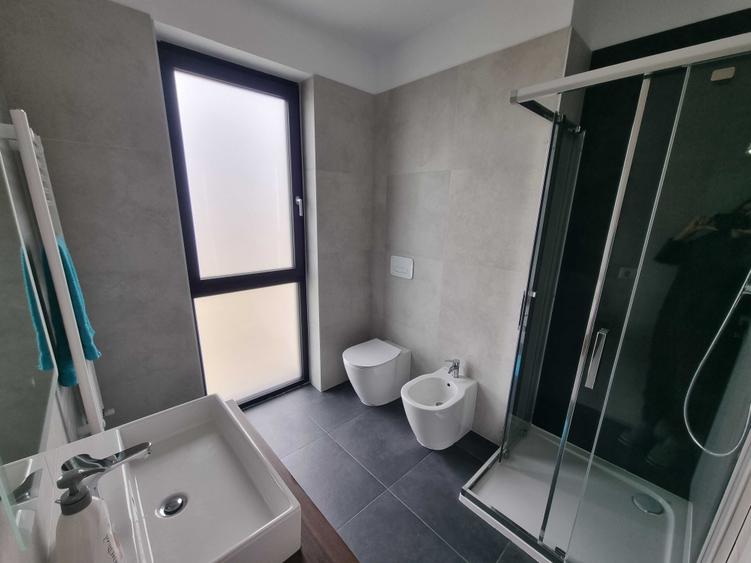 Proprietar, inchiriez apartament premium, 2 cam, Torontalului, parcare inclusa - 5