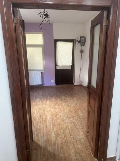 Casă cu 3 camere cu Teren 30 Mp în Central