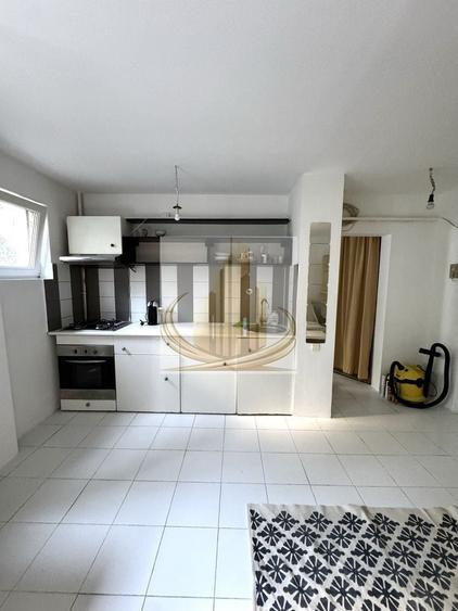 Apartament cu 2 camere decomandat, mobilat în Compozitorilor