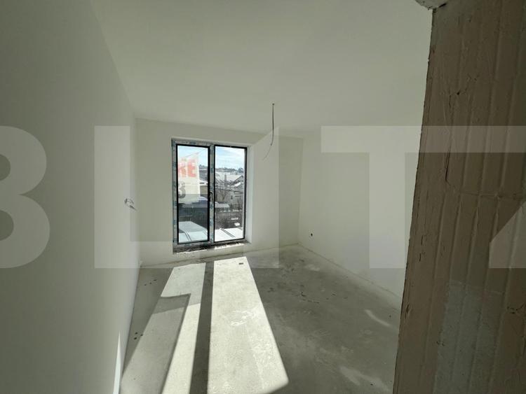 Duplex cu 7 camere cu Garaj în Feleacu