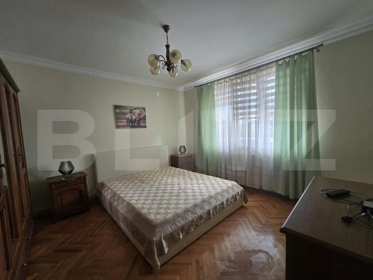 Apartament cu 4 camere decomandat, mobilat în Kogălniceanu