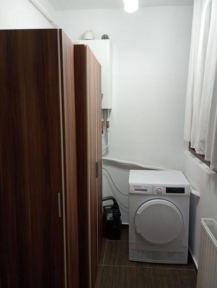 Apartament cu 2 camere semidecomandat în Roșu