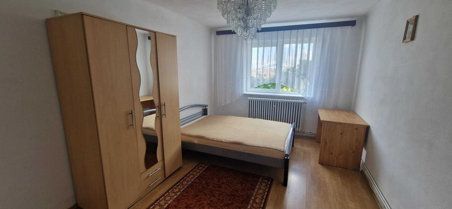 Apartament cu 2 camere decomandat în Ștrand