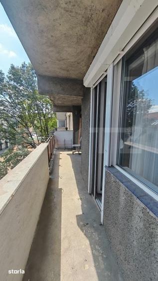 Apartament cu 3 camere decomandat în Central