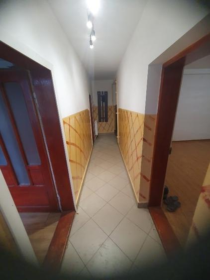 Casă individuală cu 5 camere cu Canalizare în Dorobanți