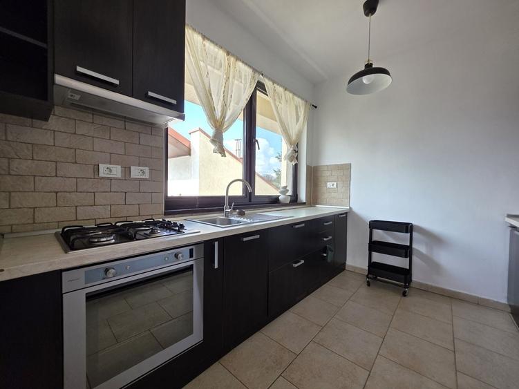 Apartament cu 3 camere decomandat, mobilat în Nord