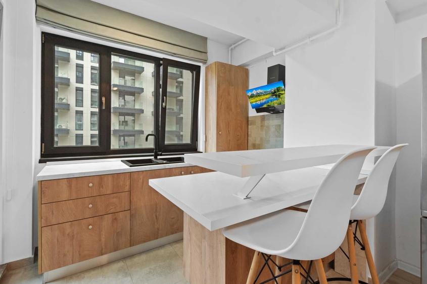 Apartament cu 2 camere decomandat în Politehnica