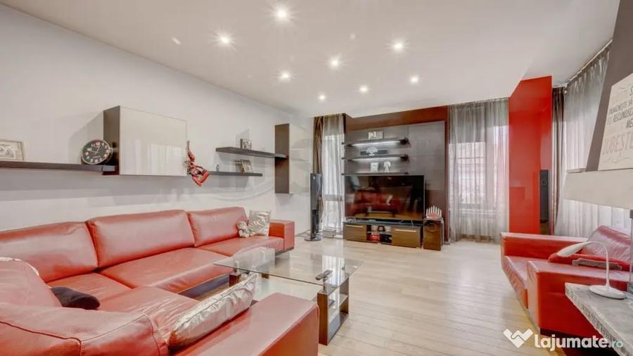 Casă cu 5 camere cu Teren 151 Mp în Unirii
