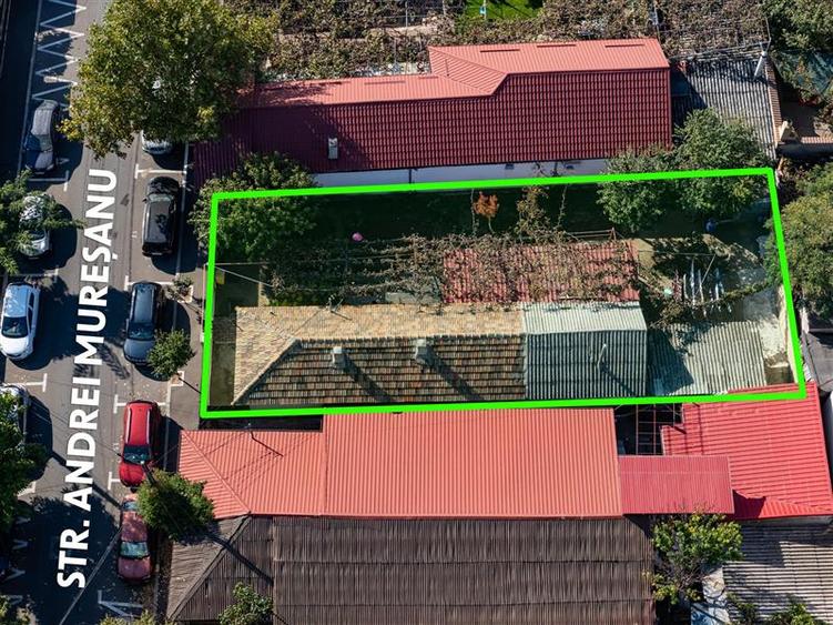 Casă individuală cu 4 camere cu Canalizare în Coiciu