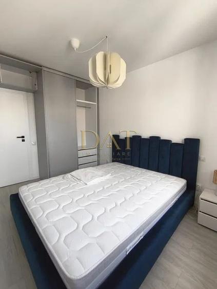 Apartament cu 3 camere, mobilat în Central