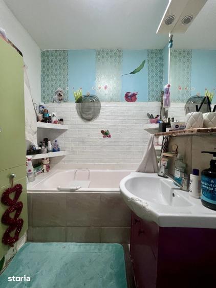 Apartament cu 2 camere decomandat în Lipovei