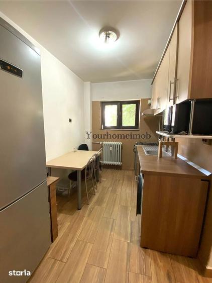 Apartament cu 2 camere decomandat în Calea București