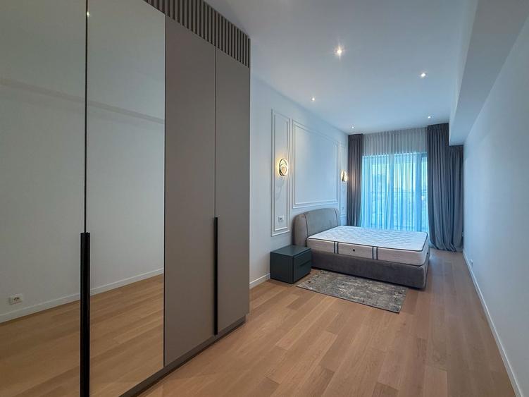 Apartament cu 3 camere semidecomandat, mobilat în Barbu Văcărescu
