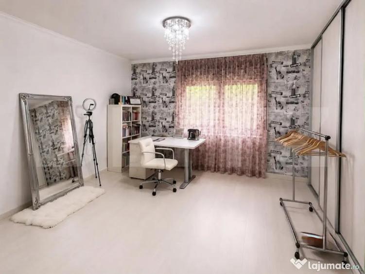 Casă cu 4 camere cu Teren 637 Mp în Titulescu