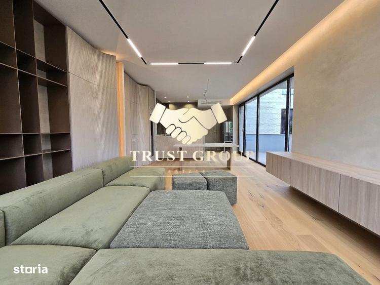 Apartament cu 4 camere decomandat în Aviatorilor