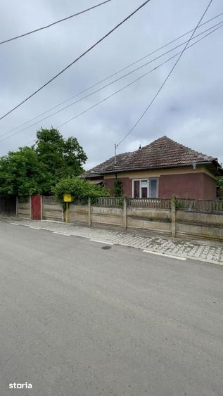 Casă cu 1 camere cu Teren 2070 Mp în Mihai Viteazu